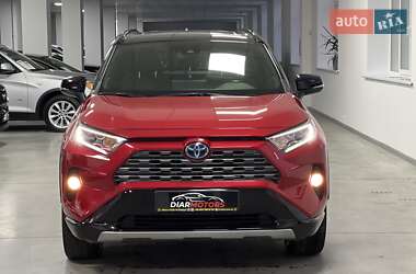 Позашляховик / Кросовер Toyota RAV4 2021 в Полтаві