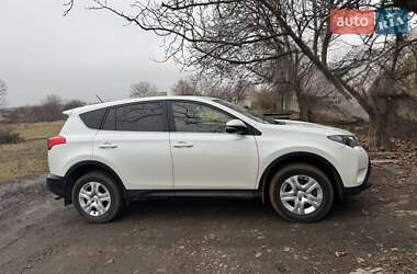 Позашляховик / Кросовер Toyota RAV4 2014 в Слов'янську