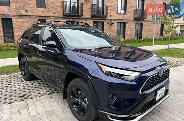 Внедорожник / Кроссовер Toyota RAV4 2021 в Ивано-Франковске