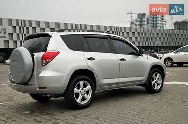 Внедорожник / Кроссовер Toyota RAV4 2006 в Одессе