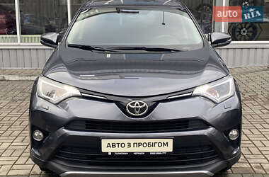 Внедорожник / Кроссовер Toyota RAV4 2018 в Черкассах