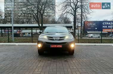 Позашляховик / Кросовер Toyota RAV4 2015 в Києві