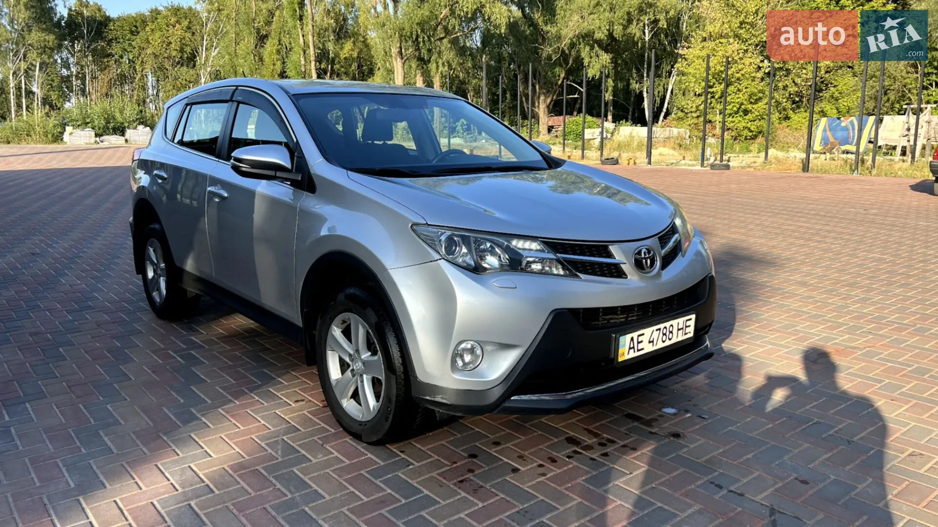 2013 Toyota RAV 4 - мініатюра 6