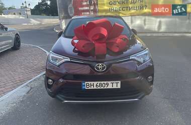 Позашляховик / Кросовер Toyota RAV4 2017 в Одесі