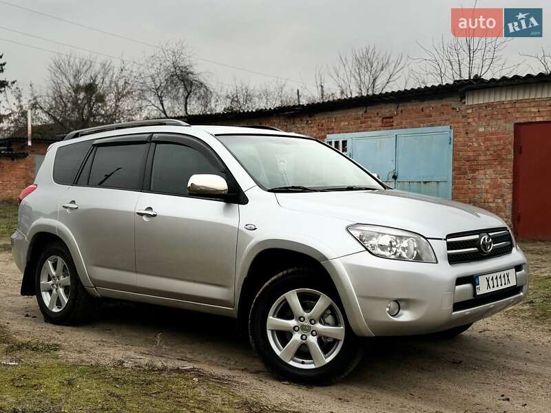 Внедорожник / Кроссовер Toyota RAV4 2007 в Ахтырке