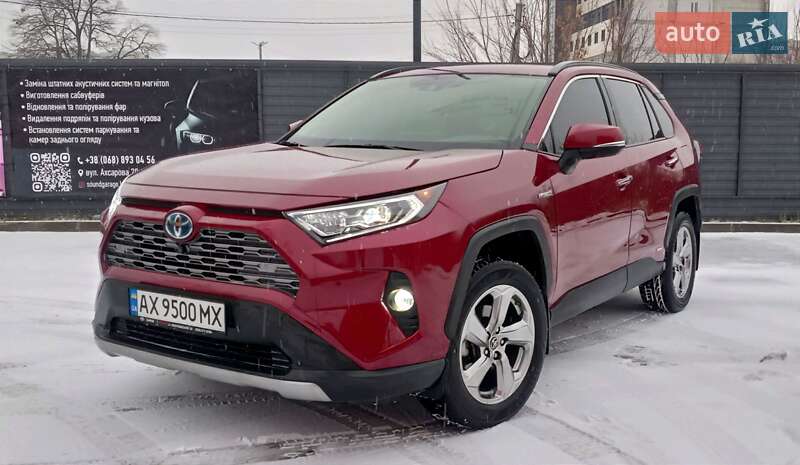 Позашляховик / Кросовер Toyota RAV4 2019 в Харкові