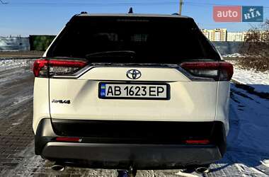 Позашляховик / Кросовер Toyota RAV4 2019 в Вінниці