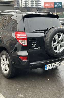 Позашляховик / Кросовер Toyota RAV4 2009 в Києві