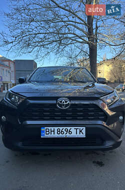 Позашляховик / Кросовер Toyota RAV4 2019 в Одесі