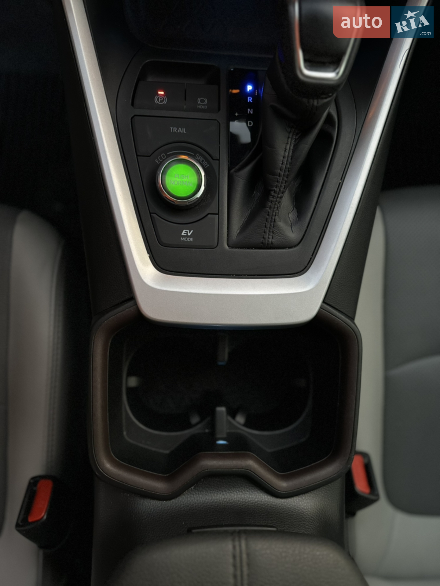 2022 Toyota RAV 4 - мініатюра 18