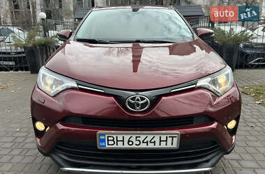 Внедорожник / Кроссовер Toyota RAV4 2015 в Одессе