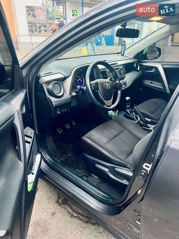 Внедорожник / Кроссовер Toyota RAV4 2013 в Днепре