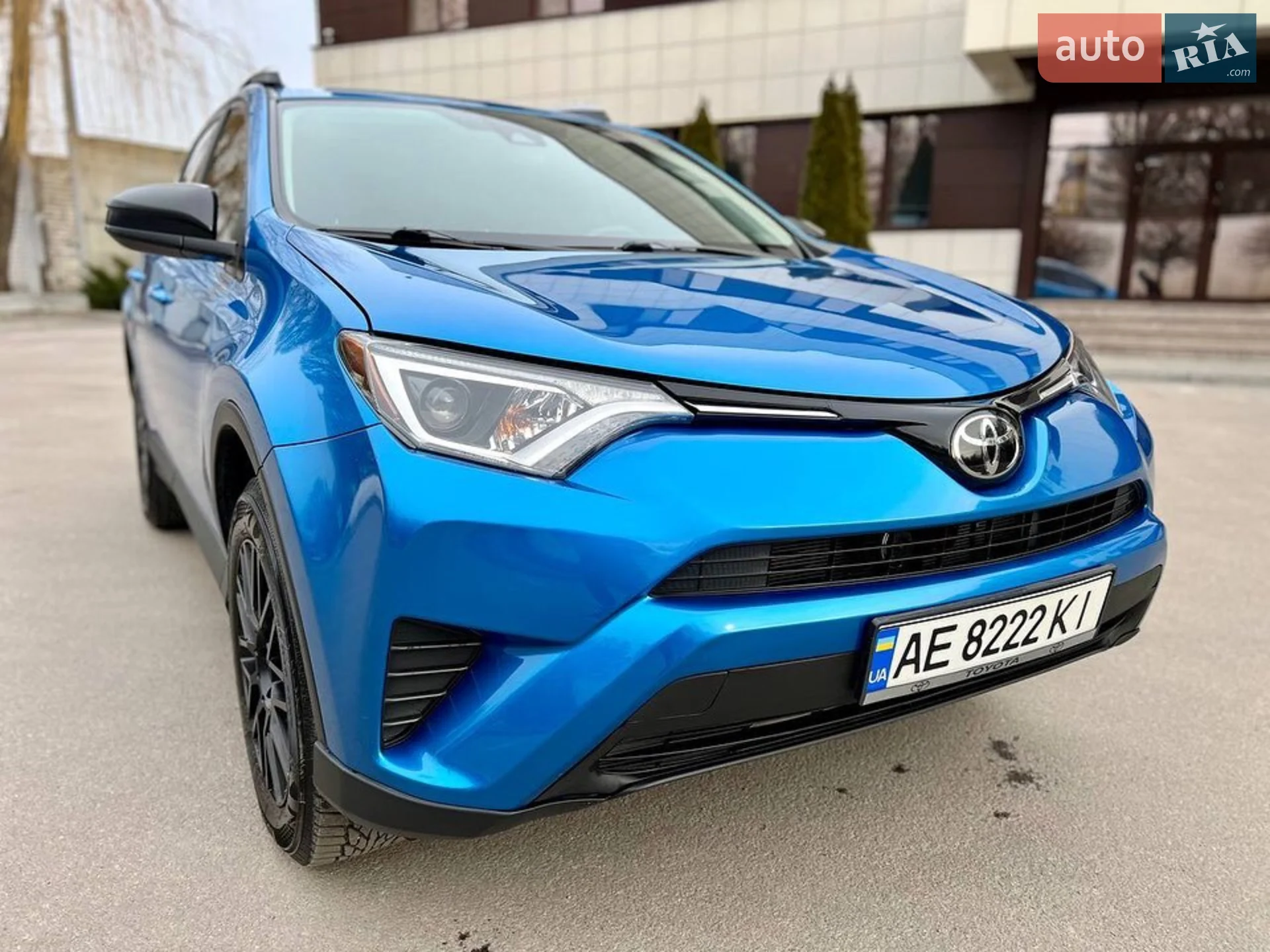 2017 Toyota RAV 4 - мініатюра 3