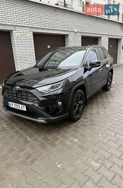 Позашляховик / Кросовер Toyota RAV4 2019 в Хмельницькому