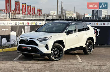 Позашляховик / Кросовер Toyota RAV4 2023 в Києві