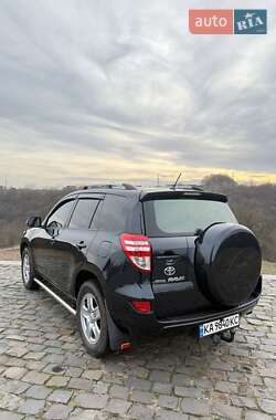 Позашляховик / Кросовер Toyota RAV4 2012 в Житомирі