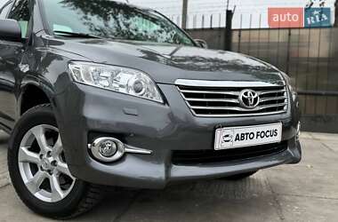 Позашляховик / Кросовер Toyota RAV4 2011 в Києві