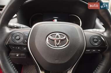 Позашляховик / Кросовер Toyota RAV4 2019 в Черкасах