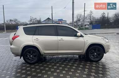 Позашляховик / Кросовер Toyota RAV4 2007 в Полтаві