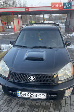 Внедорожник / Кроссовер Toyota RAV4 2003 в Виннице