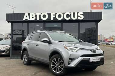 Внедорожник / Кроссовер Toyota RAV4 2018 в Киеве