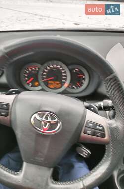 Позашляховик / Кросовер Toyota RAV4 2010 в Хмельницькому