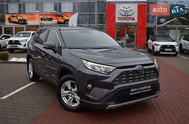 Позашляховик / Кросовер Toyota RAV4 2020 в Житомирі