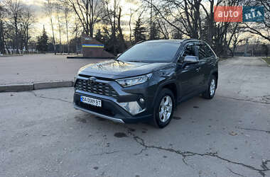 Внедорожник / Кроссовер Toyota RAV4 2020 в Кропивницком