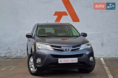 Позашляховик / Кросовер Toyota RAV4 2015 в Одесі