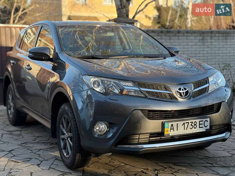 Позашляховик / Кросовер Toyota RAV4 2013 в Києві