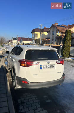 Позашляховик / Кросовер Toyota RAV4 2013 в Львові