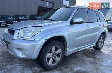 Внедорожник / Кроссовер Toyota RAV4 2004 в Львове