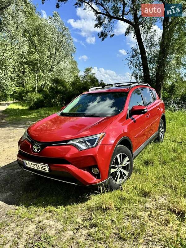 Toyota RAV4 2016