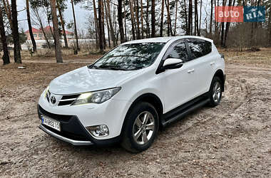 Позашляховик / Кросовер Toyota RAV4 2015 в Києві