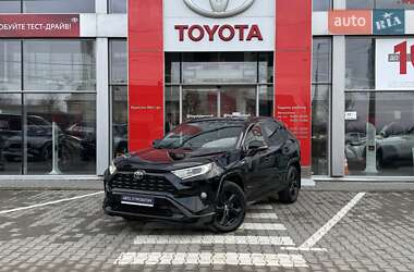 Позашляховик / Кросовер Toyota RAV4 2021 в Тернополі