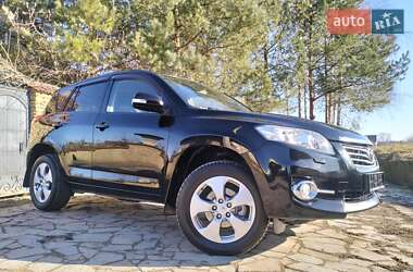 Внедорожник / Кроссовер Toyota RAV4 2012 в Ровно