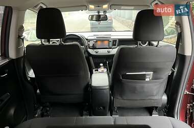 Внедорожник / Кроссовер Toyota RAV4 2017 в Киеве
