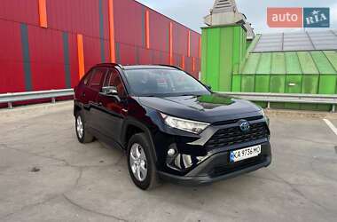 Позашляховик / Кросовер Toyota RAV4 2020 в Києві