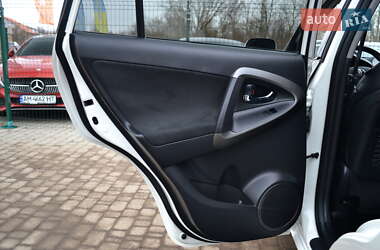 Внедорожник / Кроссовер Toyota RAV4 2011 в 