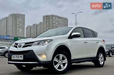 Позашляховик / Кросовер Toyota RAV4 2013 в Києві