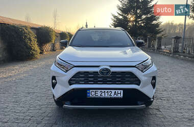 Позашляховик / Кросовер Toyota RAV4 2019 в Чернівцях