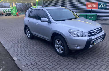 Внедорожник / Кроссовер Toyota RAV4 2007 в Прилуках