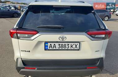 Позашляховик / Кросовер Toyota RAV4 2019 в Києві