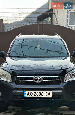 Позашляховик / Кросовер Toyota RAV4 2007 в Хусті