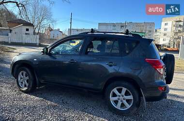 Позашляховик / Кросовер Toyota RAV4 2008 в 