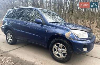 Позашляховик / Кросовер Toyota RAV4 2002 в Рівному