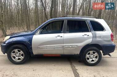 Позашляховик / Кросовер Toyota RAV4 2002 в Рівному