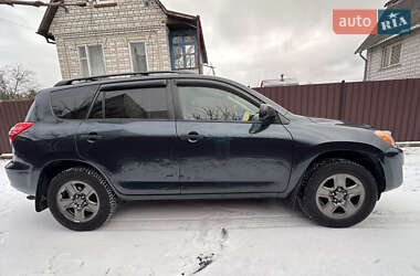 Внедорожник / Кроссовер Toyota RAV4 2012 в Вышгороде