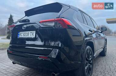 Позашляховик / Кросовер Toyota RAV4 2022 в Львові