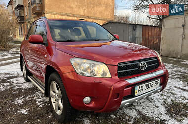 Позашляховик / Кросовер Toyota RAV4 2008 в Харкові